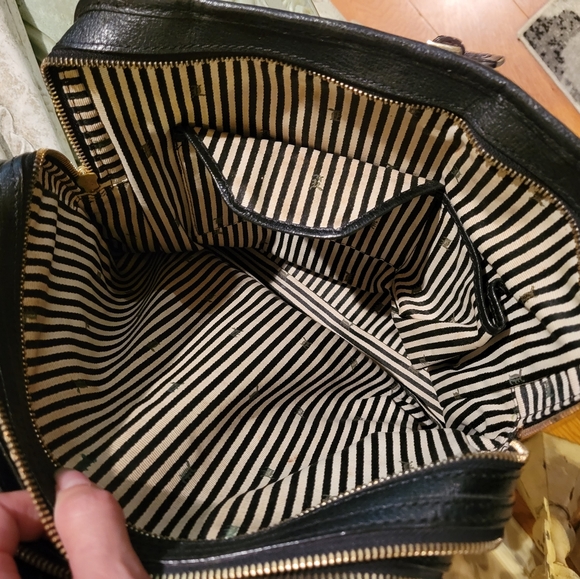 L.A.M.B. Oxford Logo 3 Compartment Zip Bag by Gwen Stefani #169 - Picture 9 of 17